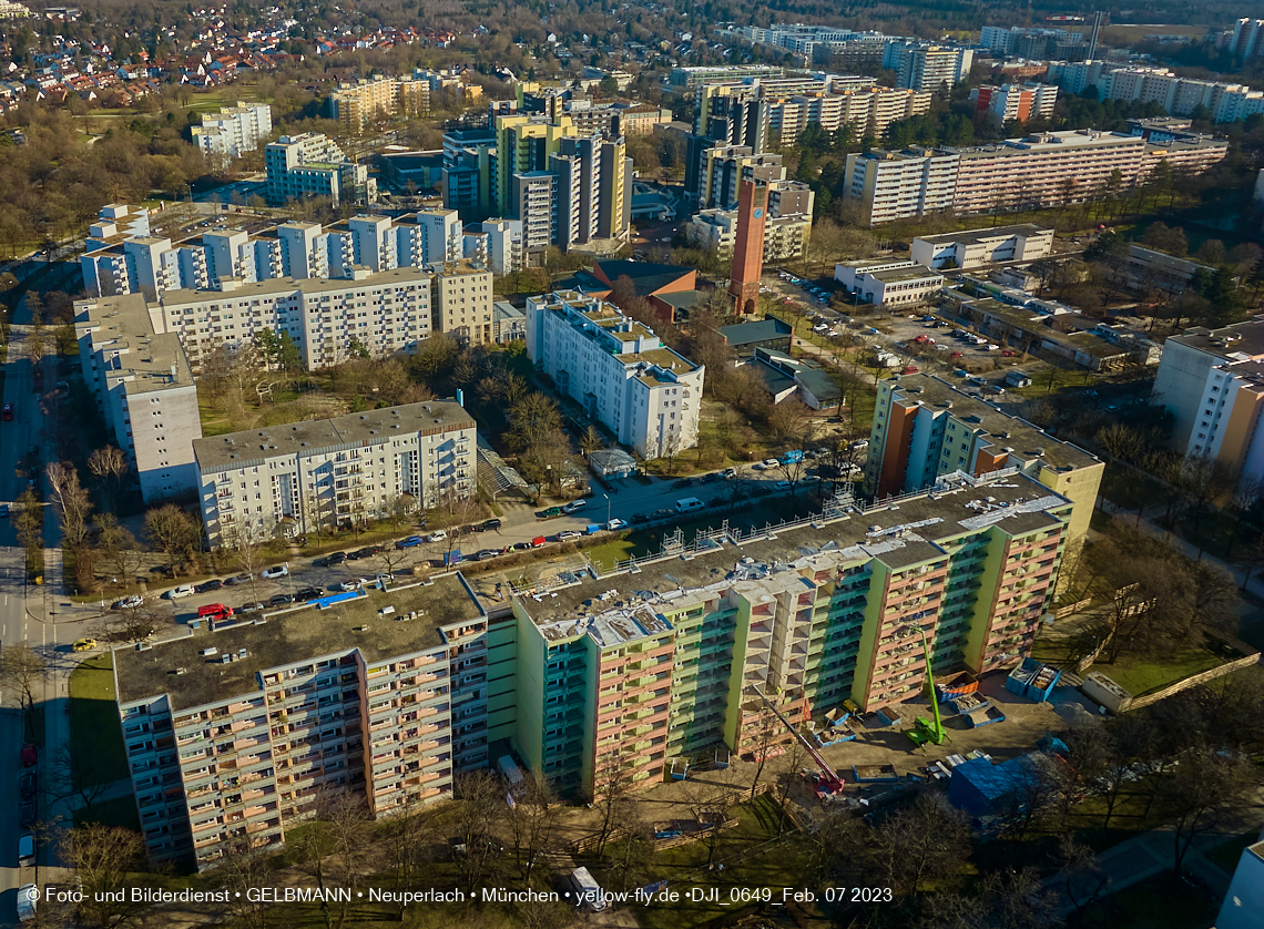 07.02.2023 - Luftbilder von der Sanierung in der Kurt-Eisner-Straße in Neuperlach